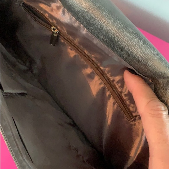 Spiked Clutch - Picture 4 of 4